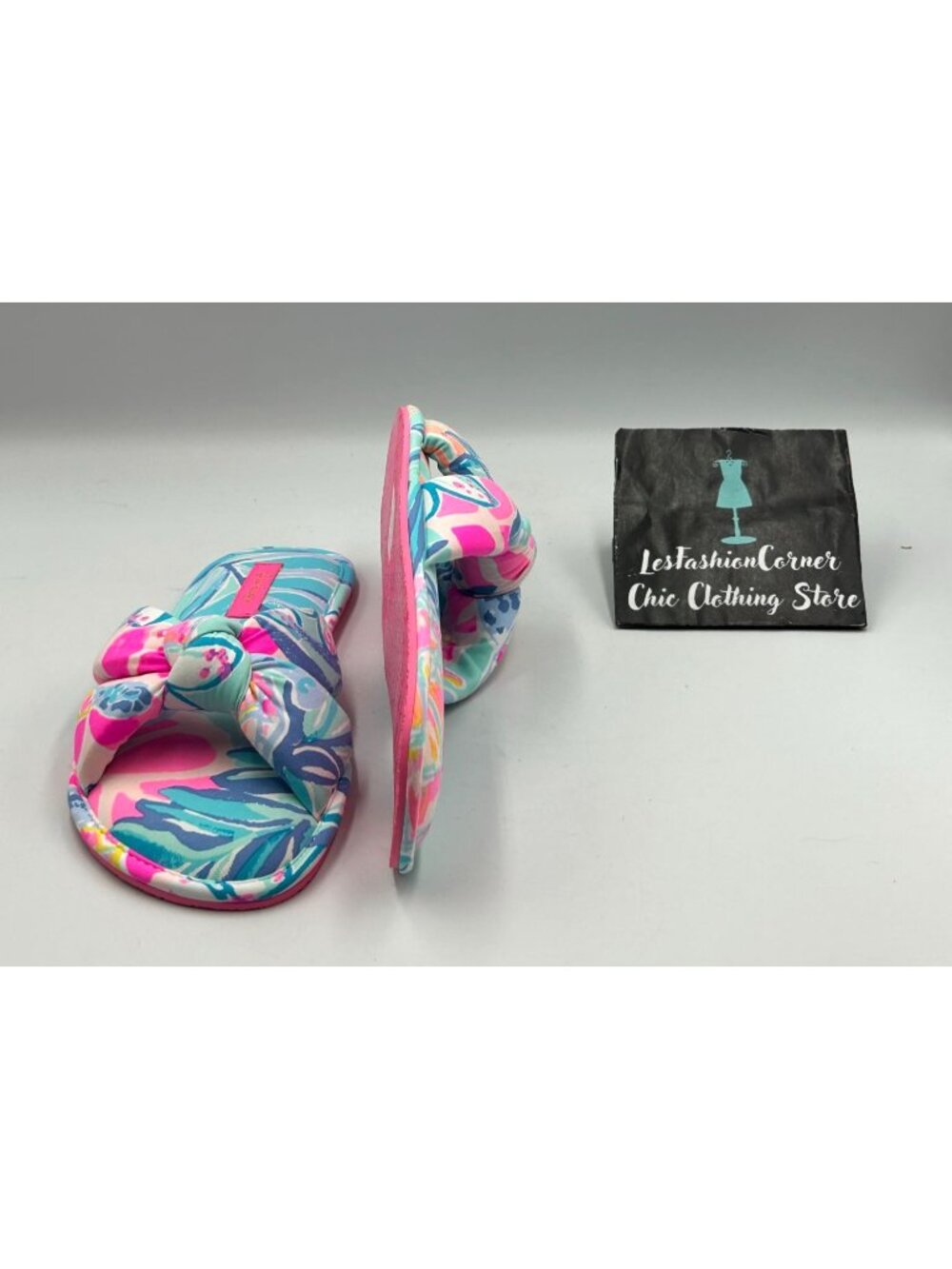 NWOT Lilly Pulitzer In The Sea Glass Aqua Rainforest Pool Slippers Sz S/M 3334 - Picture 5 of 16